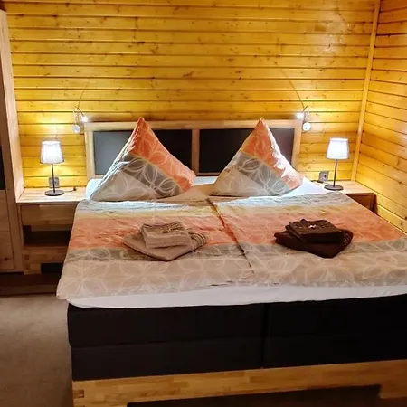 Ferienhaus Poolhaus Im Südharz *