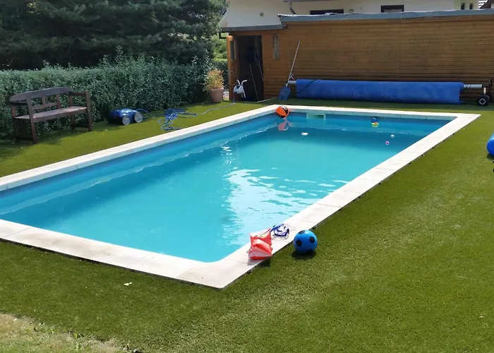 Poolhaus Im Suedharz